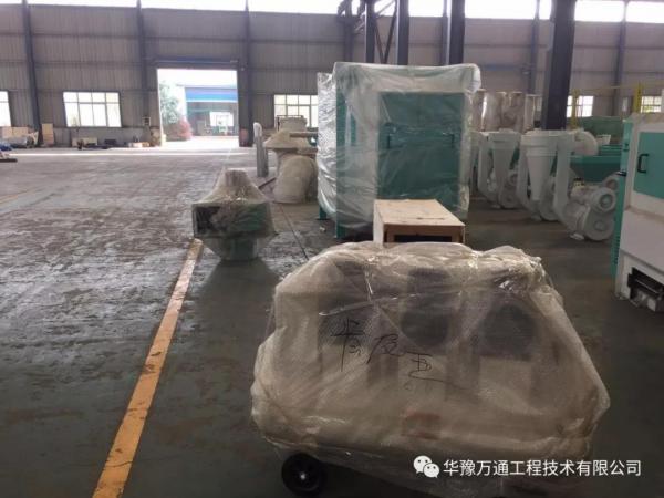 Линия измельчения кукурузы 30 т / день доставлена ??в Кению